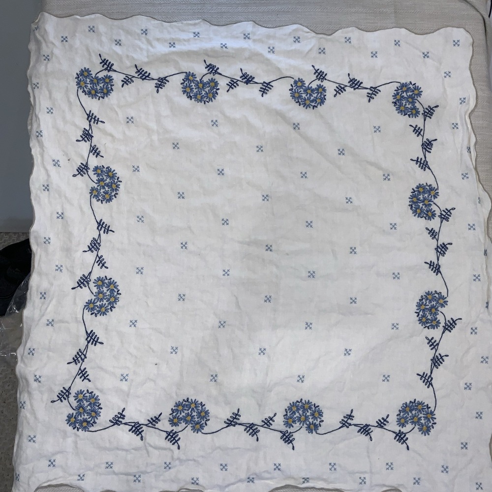 Vintage Tea Cloth Table Topper Linen 34x34